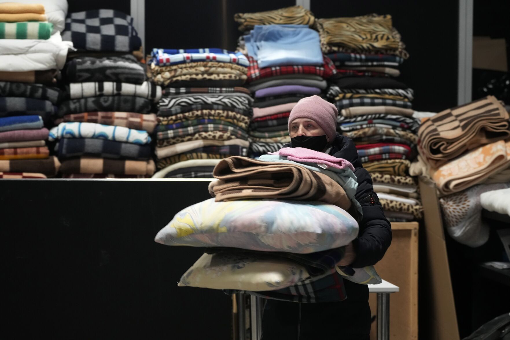 Russia Ukraine War Refugees 5 Million Photo Gallery